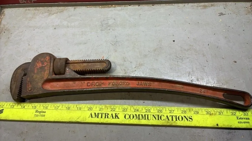 24� Pipe Wrench.
