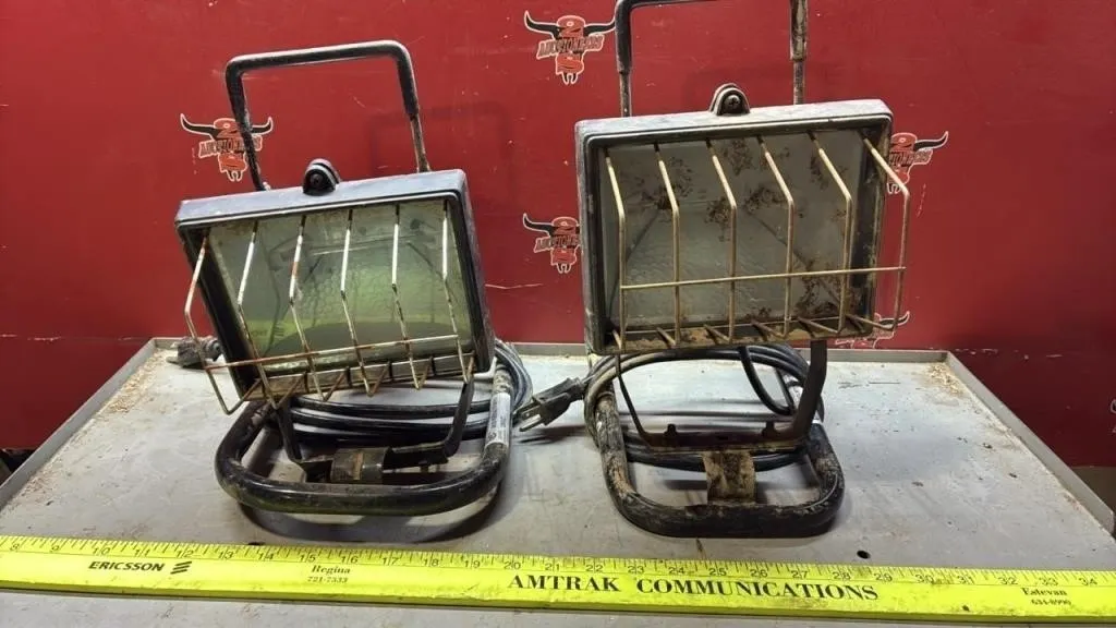 2 Halogen Work Lights