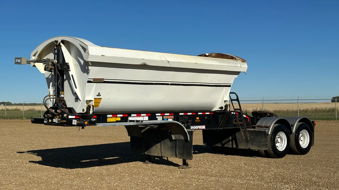 2015 Doepker SD17799-L T/A Side Dump Trailer