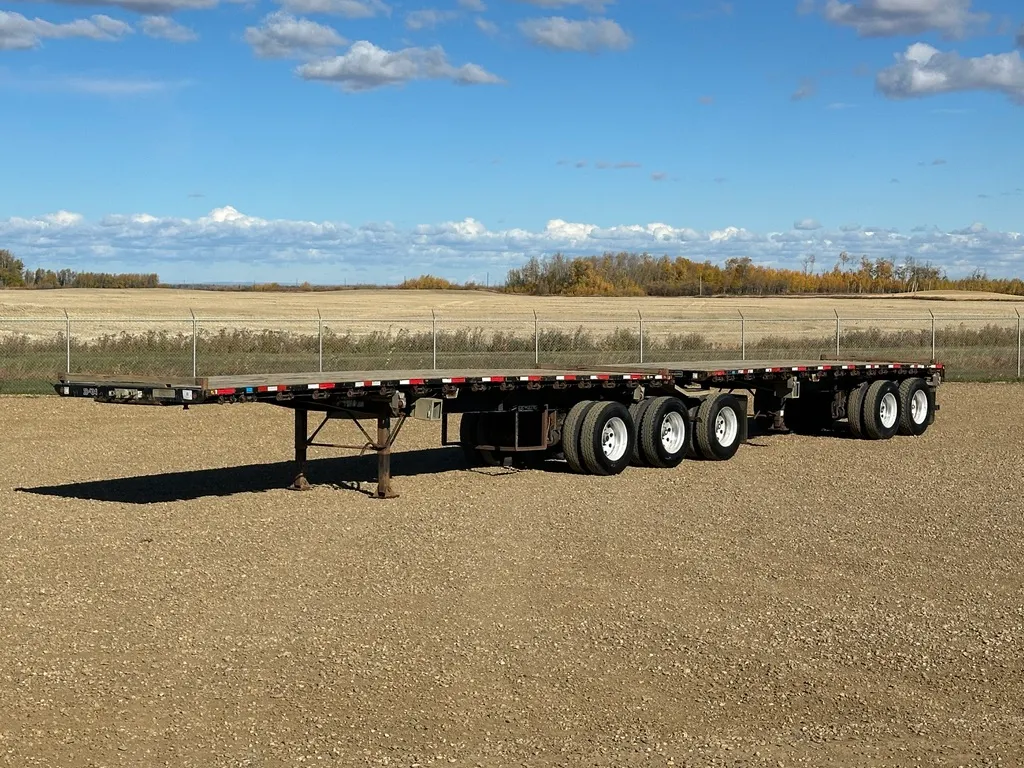 2012 Lode King Super B-Train Flatbed Trailers