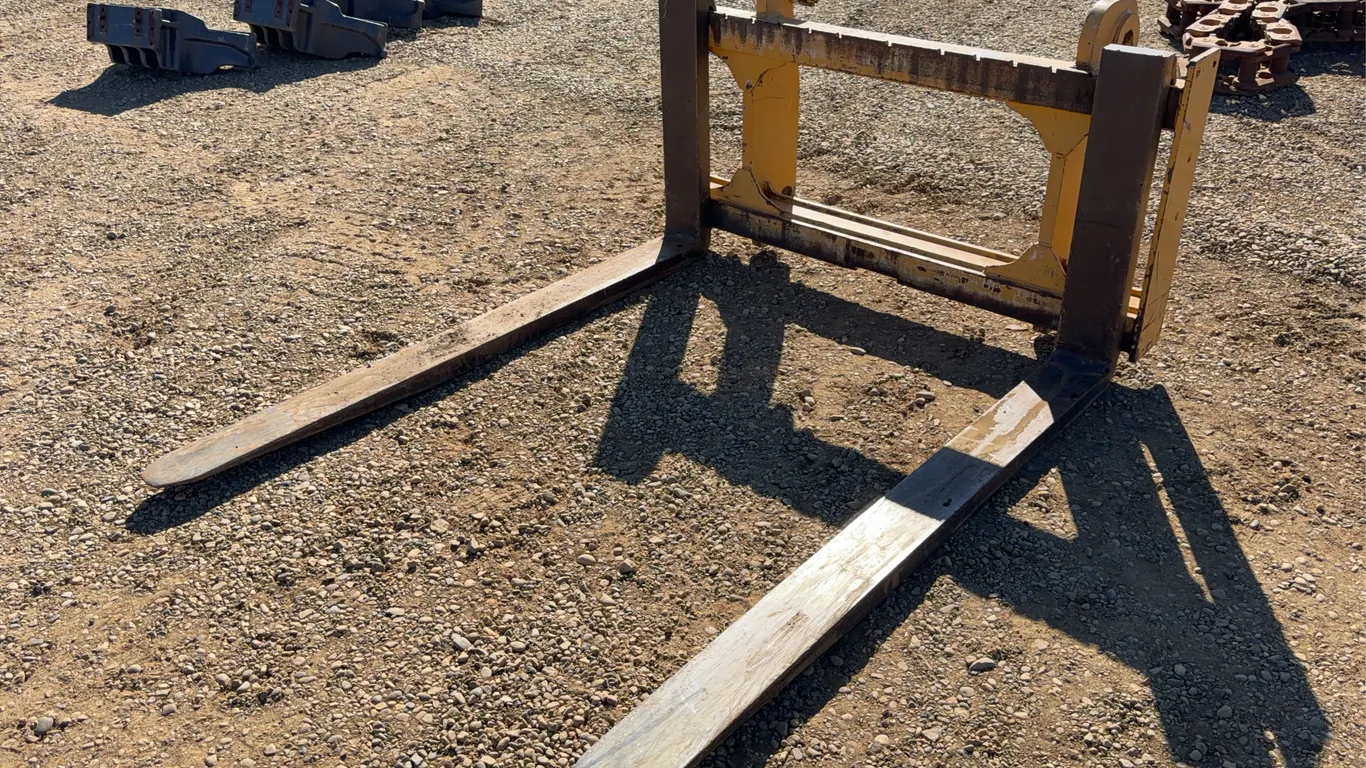 John Deere Wheel Loader Pallet Forks
