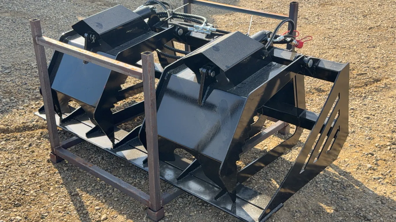 2026 GIYI GY-HWG72 Skid Steer Hollow Wood Grabber