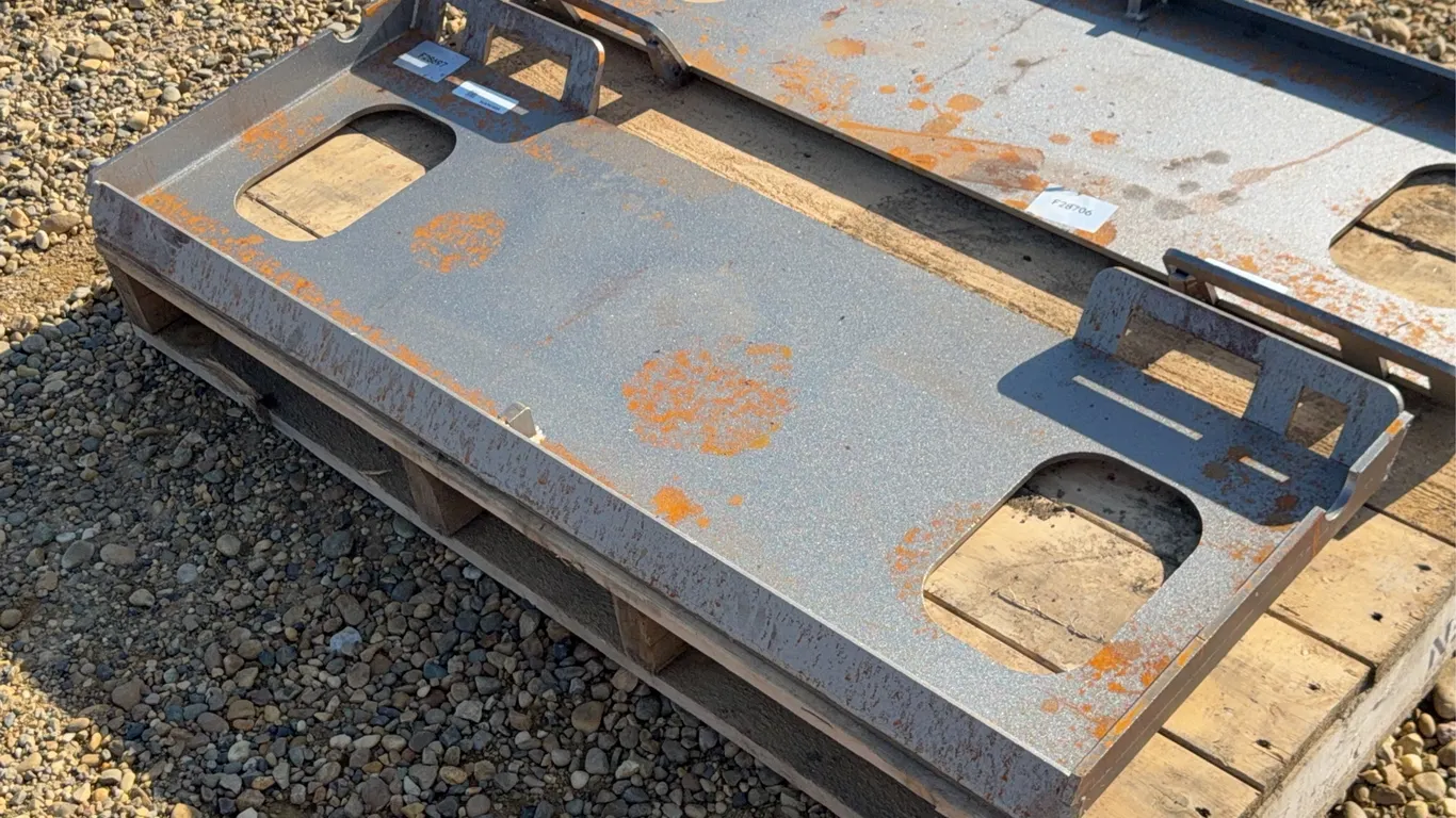2026 GIYI GY-S10 Skid Steer Mounting Plate
