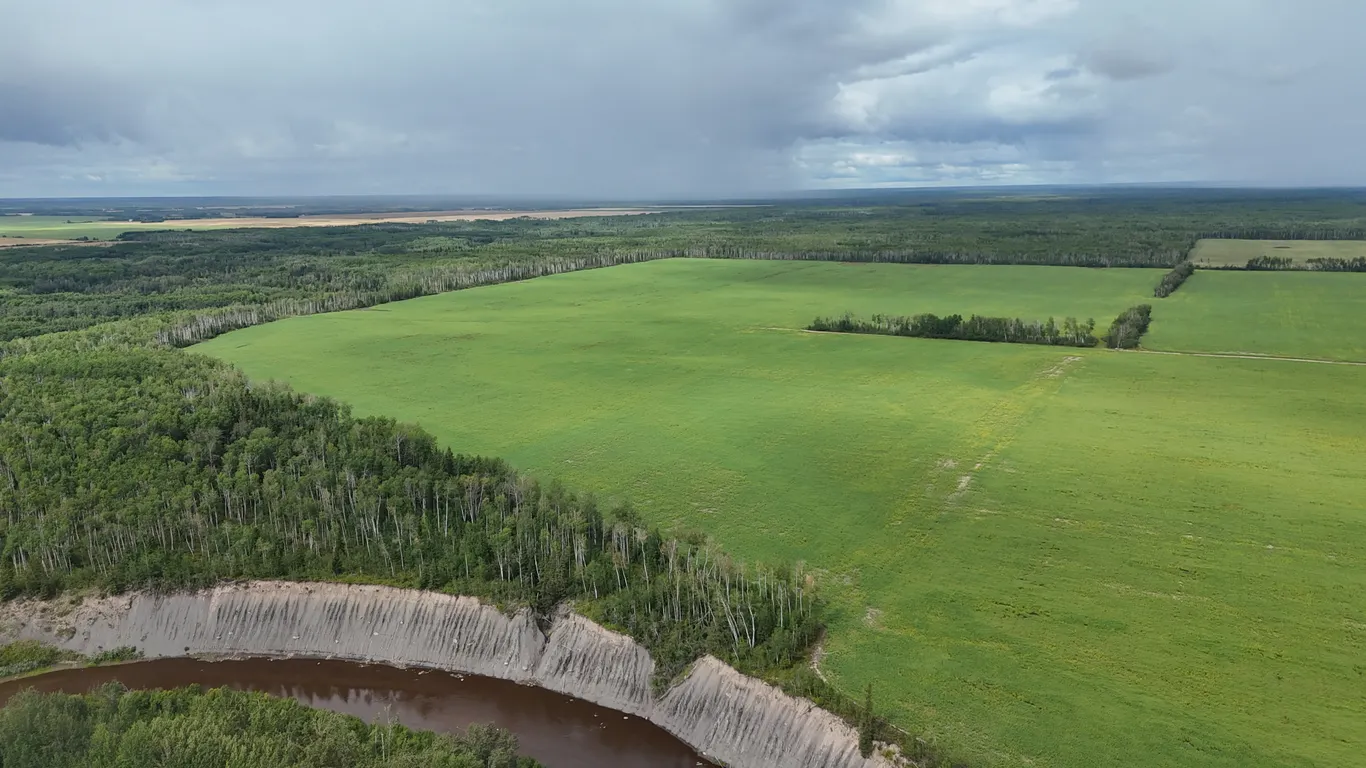 La Crete, AB SW-12-110-15-W5 76.2 +/- Total Acres on Titled Farmland