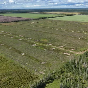 La Crete, AB NW-8-110-14-W5 160 +/- Total Acres on Titled Farmland