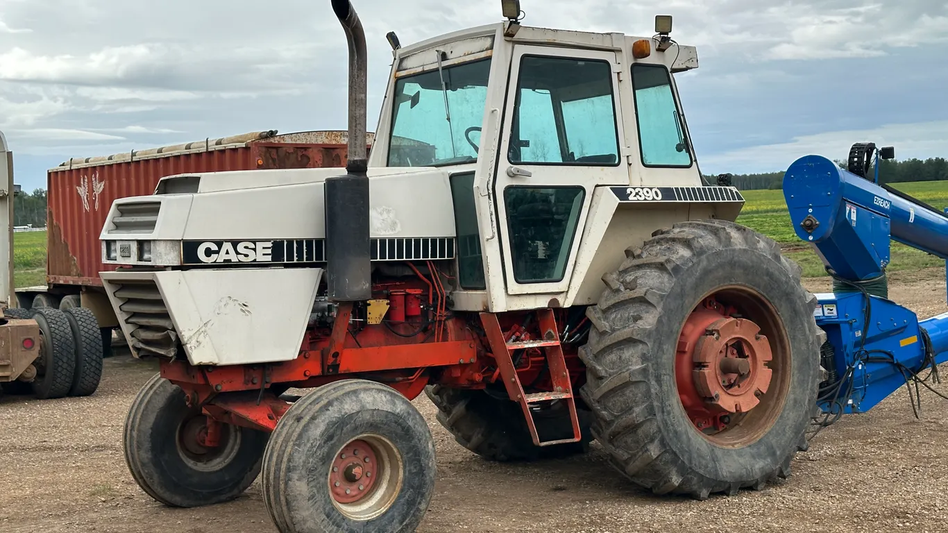 Case 2390 2WD Tractor