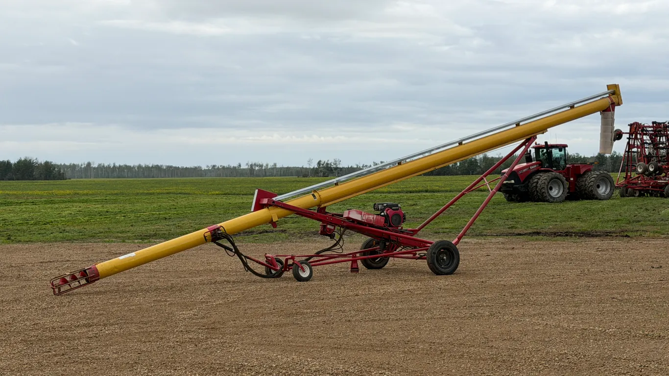 Westfield Self-Propelled Grain Auger