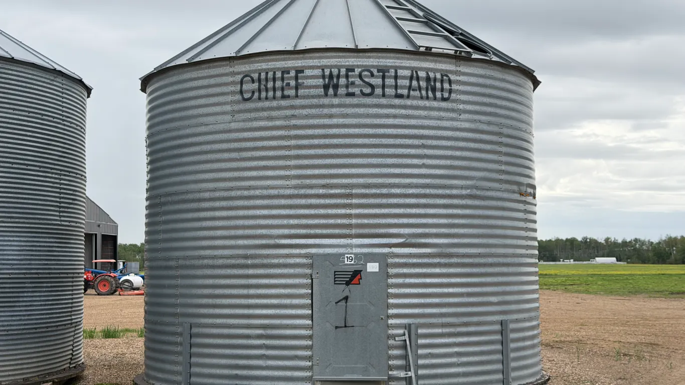 Chief Westland 5 Ring Flat Bottom Grain Bin