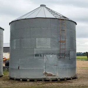 Westeel-Rosco 6 Ring Flat Bottom Grain Bin