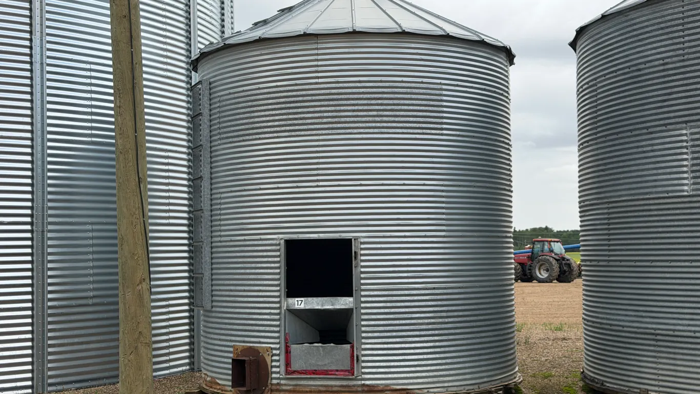 7 Ring Flat Bottom Grain Bin