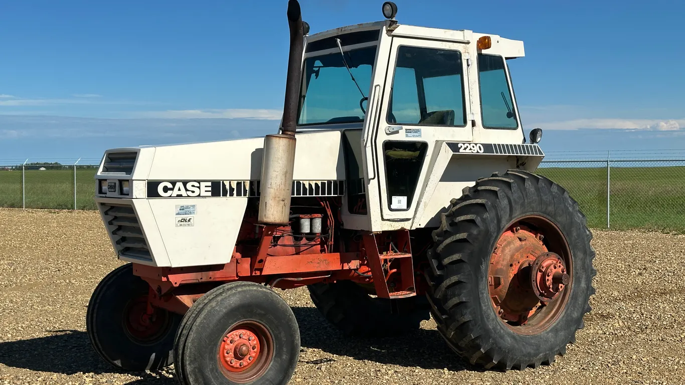 1979 Case 2290 2WD Tractor
