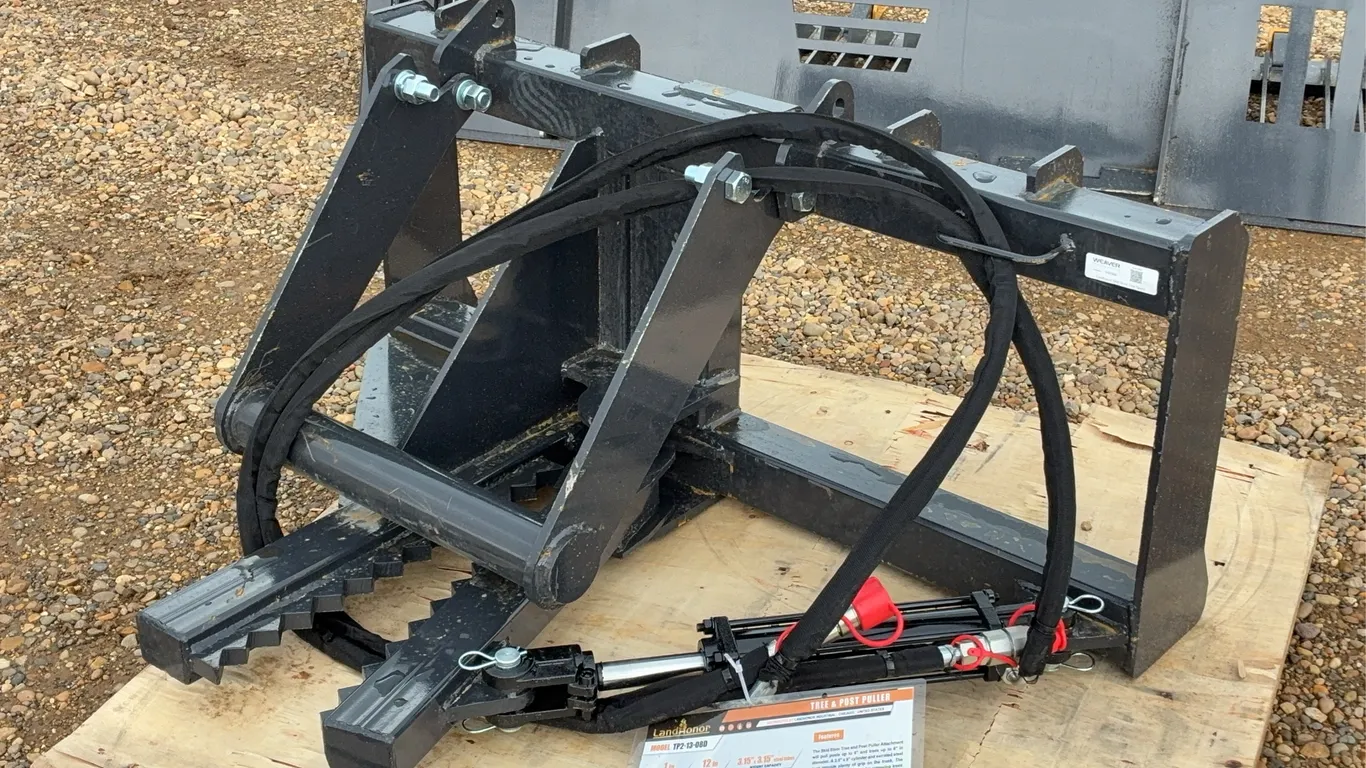 2025 Landhonor Hydraulic Skid Steer Tree & Post Puller Unused