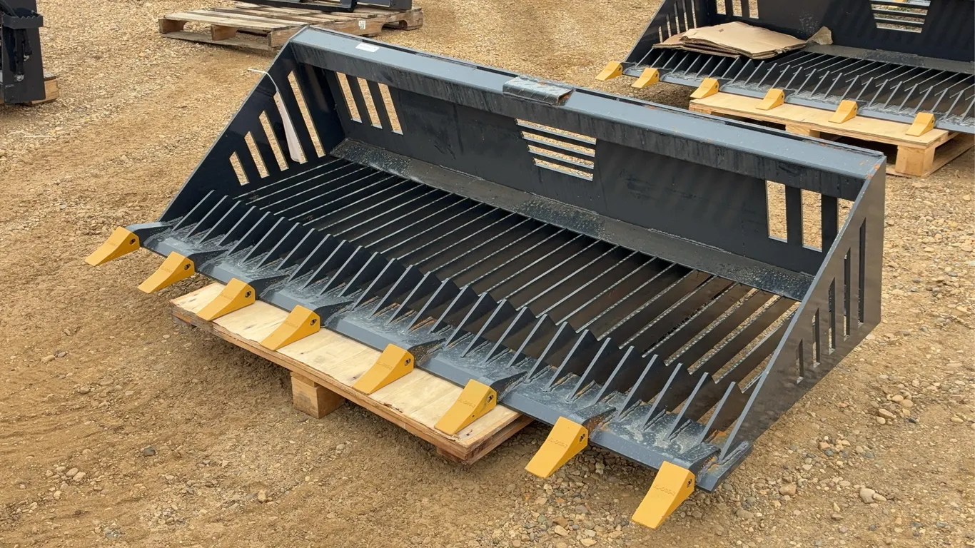 2026 Landhonor 72 IN. Skid Steer Rock Bucket Unused