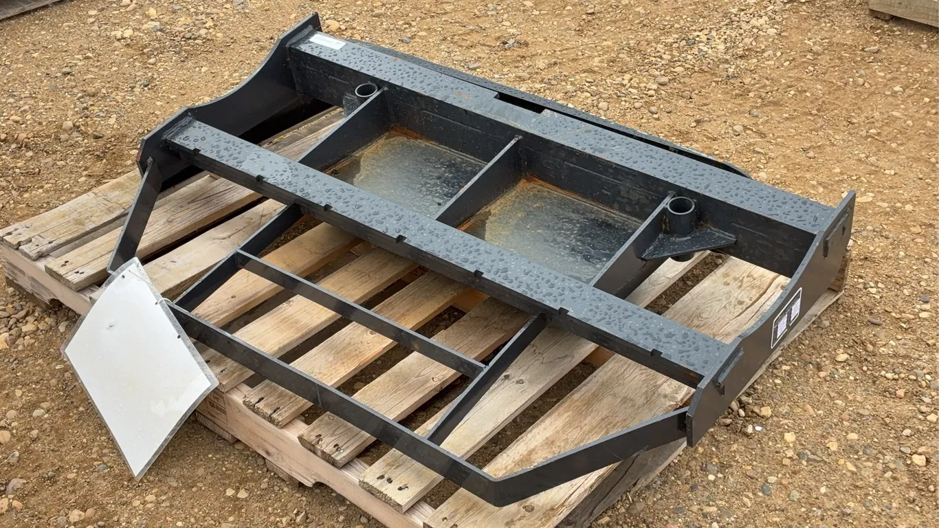 2026 Landhonor 36 IN. Mini Skid Steer Pallet Forks Unused