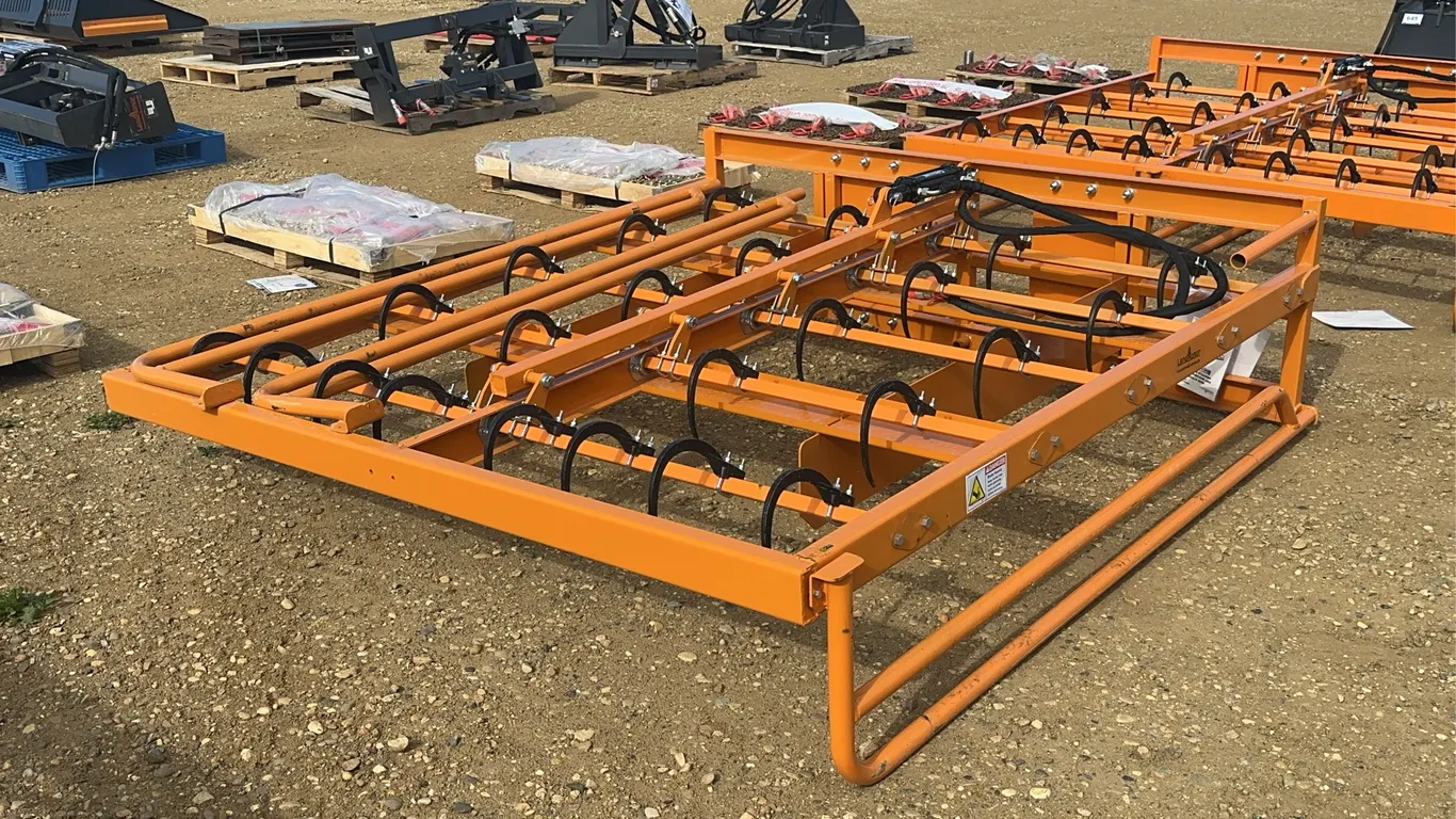 2025 LandHonor Hydraulic Skid Steer Hay Accumulator Grapple Unused