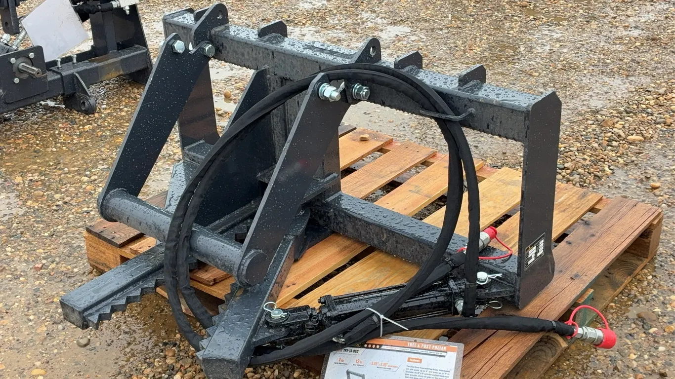 2025 Landhonor Hydraulic Skid Steer Tree & Post Puller Unused