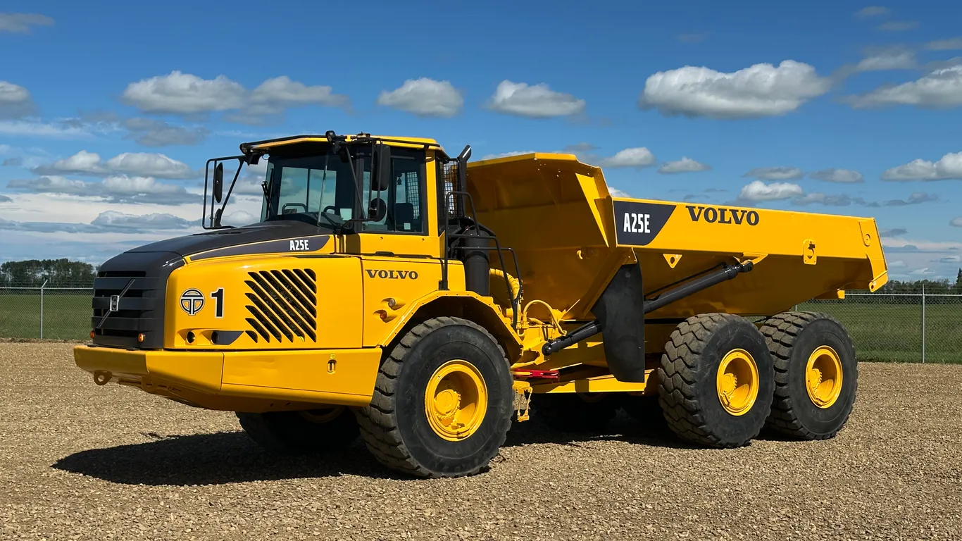 2005 Volvo A25E Articulated Dump Truck