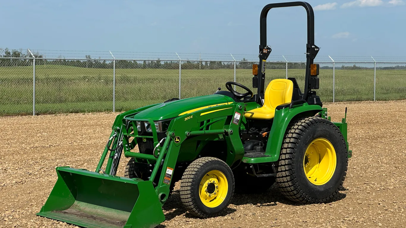 2021 John Deere 3025E Utility Tractor