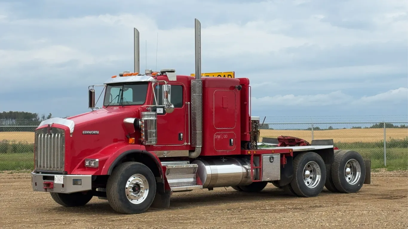 2012 Kenworth T800 T/A Sleeper Winch Tractor