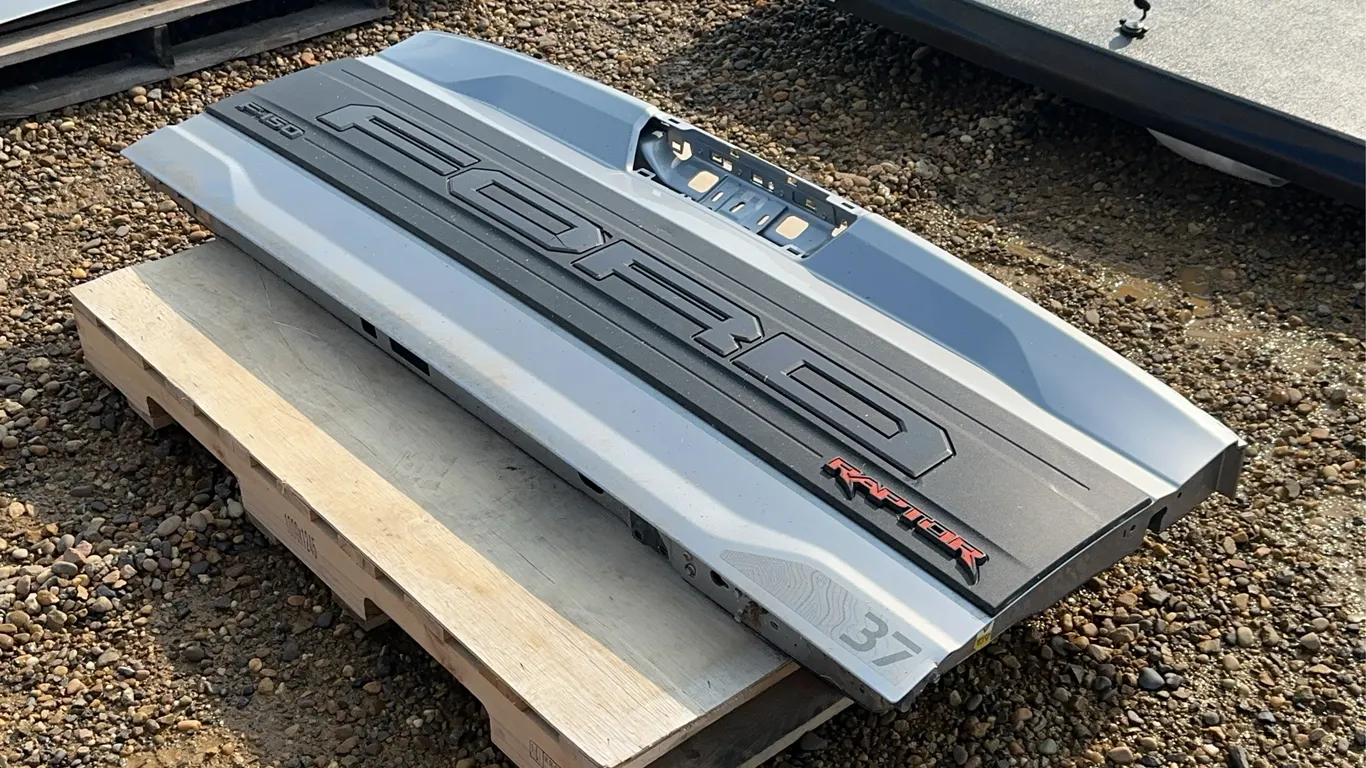 Ford Raptor F-150 Tailgate