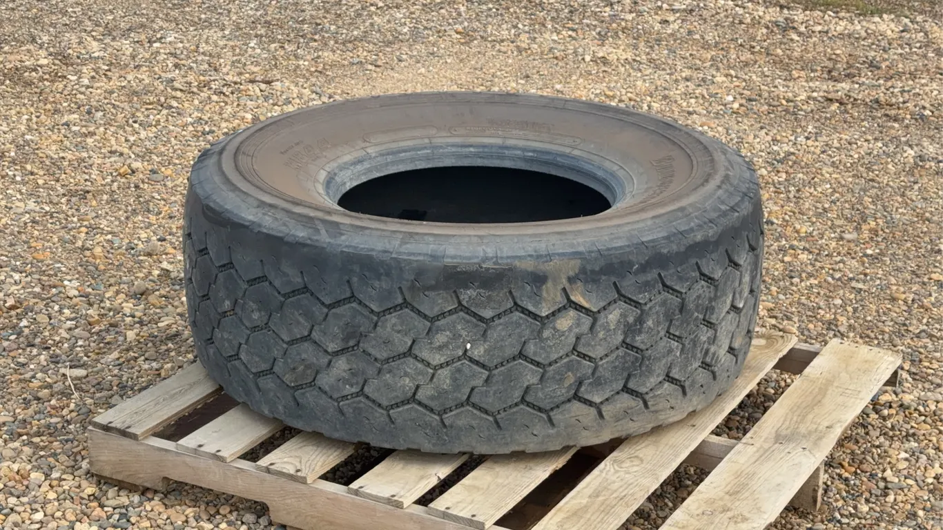 QTY of (1) Bridgestone 445/65R22.5 Tire