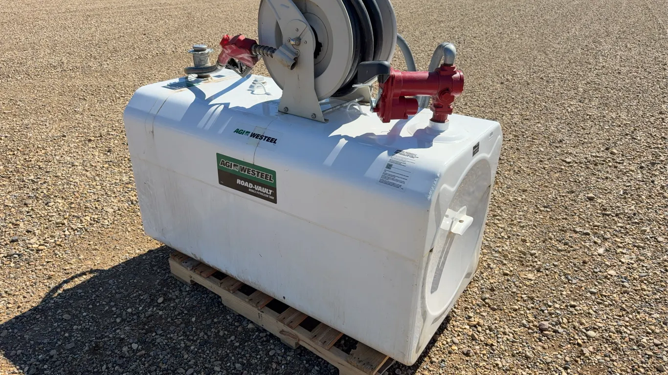 2023 Westeel 785 Litre Slip Tank