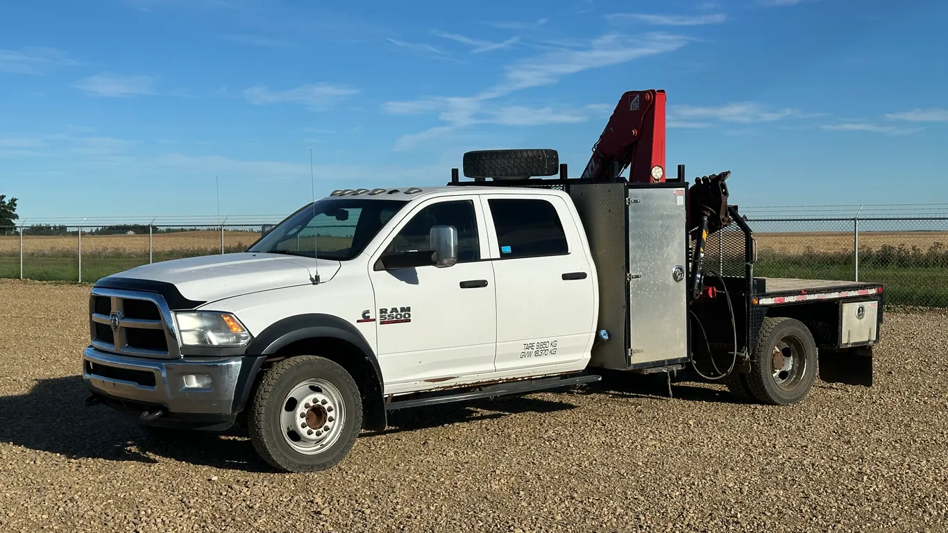 2014 Dodge Ram 5500 S/A Picker Boom Truck with 2014 Ferrari F561 A4 Knuckle Picker