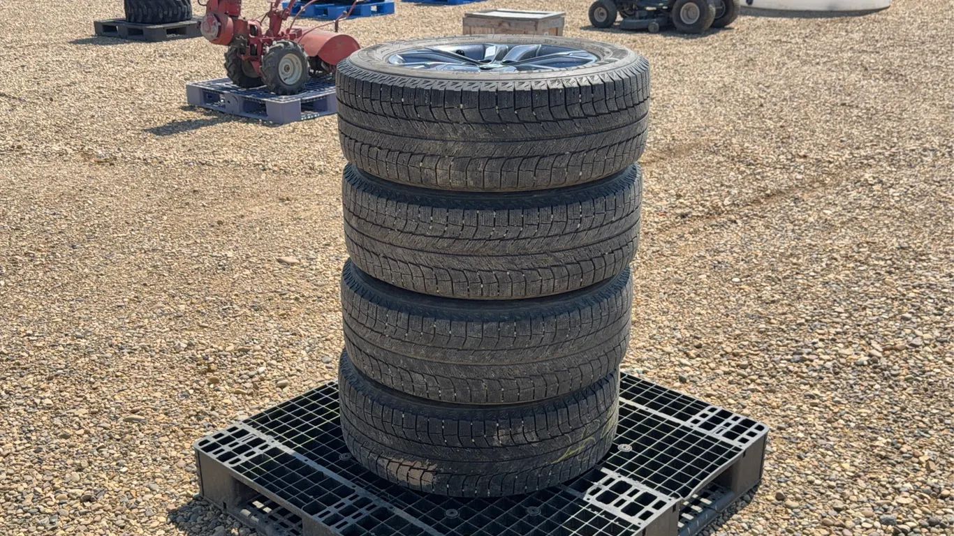 QTY of (4) Toyota 245/60R18 Michelin Tires W/ Rims and Sensors