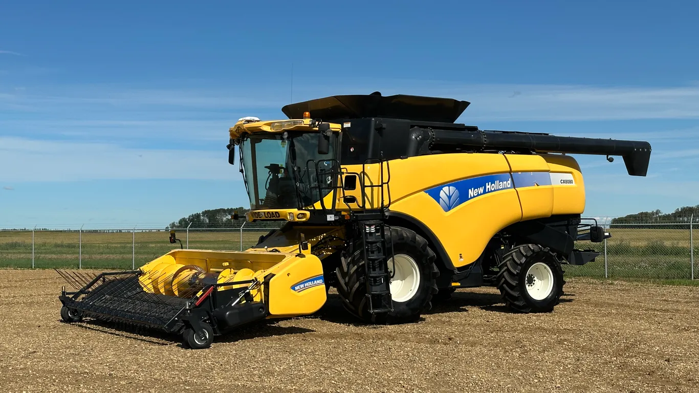 2012 New Holland CX8080 Combine Harvester