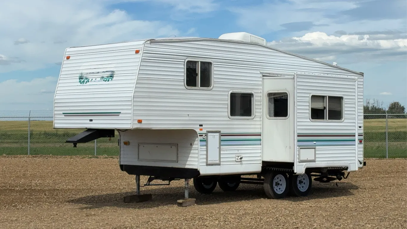 2002 Fleetwood Mallard Travel Trailer