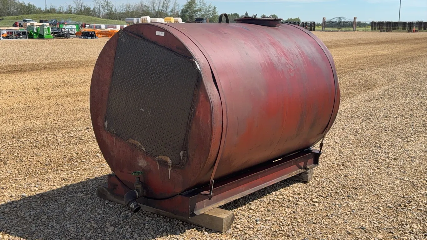 500 Gal Oil Tank (Used) on Skid