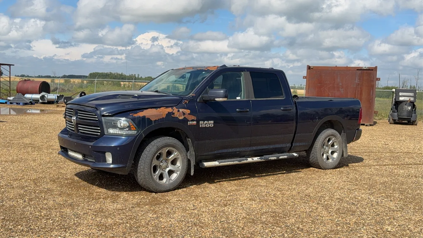 Non-Operable 2015 Dodge Ram 1500 Crew Cab Pickup