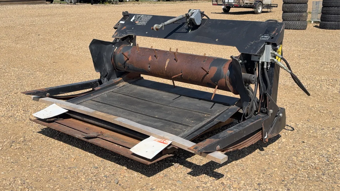 2003 MacDon Header Adapter Plate