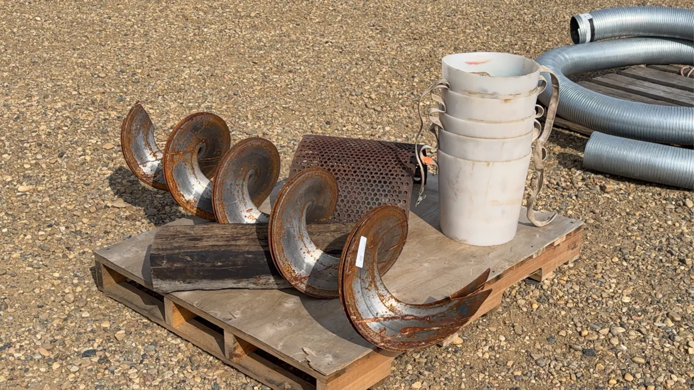 Auger Flighting, Downspout and Screen