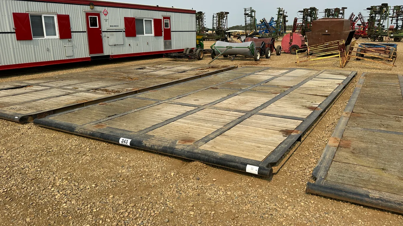15.6 x 33 Ft. Rig Mat