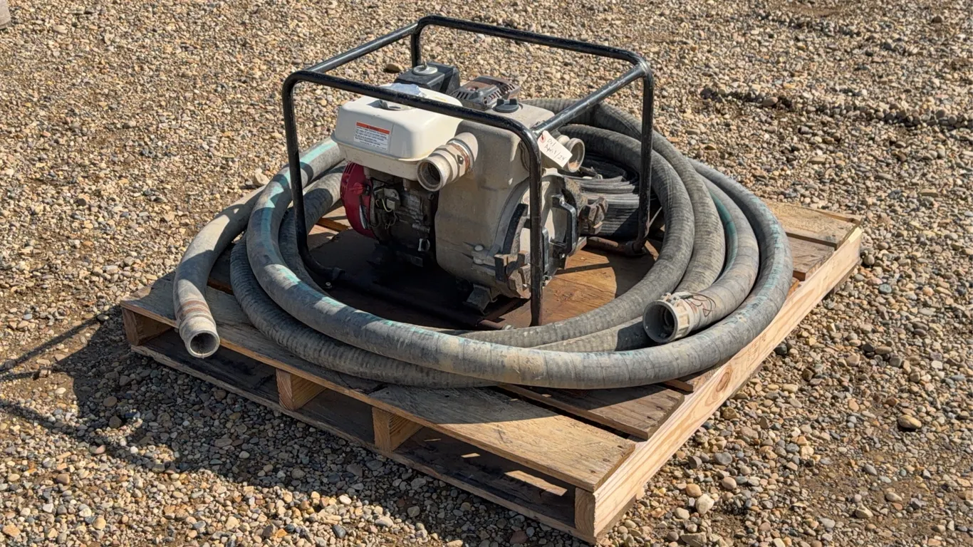 2 IN. Honda Trash Pump W/ Suction & Discharge