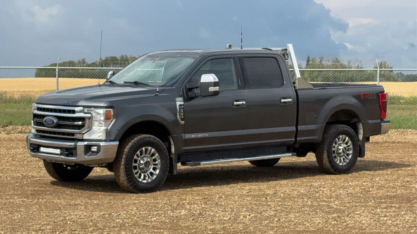 2020 Ford F-350 Super Duty 4x4 Lariat Crew Cab Pickup