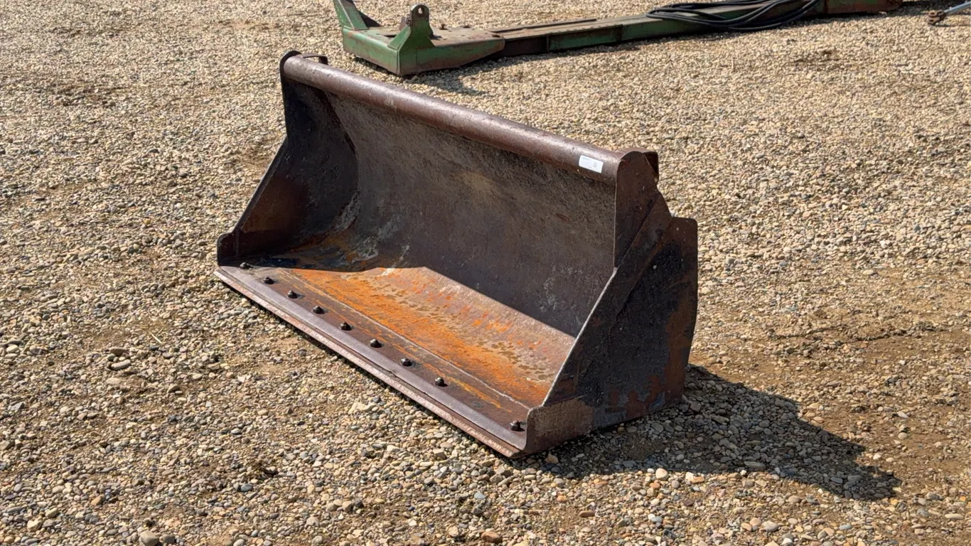 5 FT. Skidsteer Bucket