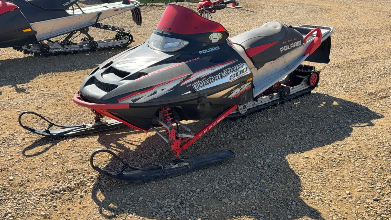 Polaris 800 Twin Cylinder Snowmobile