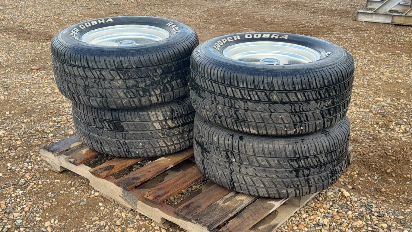 QTY of (4) Cooper P275/60R15 Tires with rims
