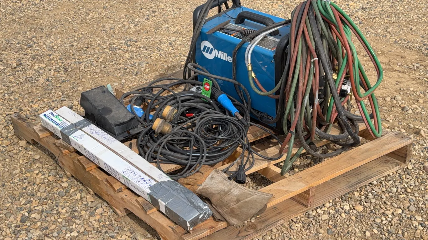 Millermatic 220 AC/DC Welder