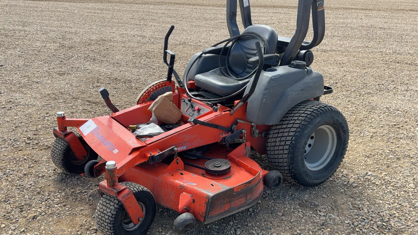 Husqvarna 968999271 Zero Turn Mower