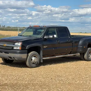 2004 Chevrolet 3500 Silverado LT Crew Cab Pickup
