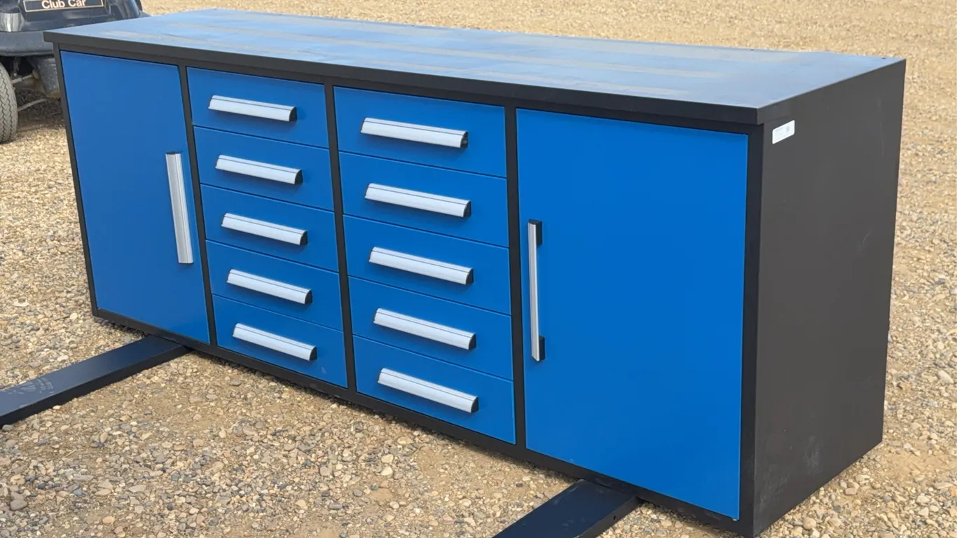 Unused 7 FT. 10 Drawer Heavy Duty Tool Cabinet Unused