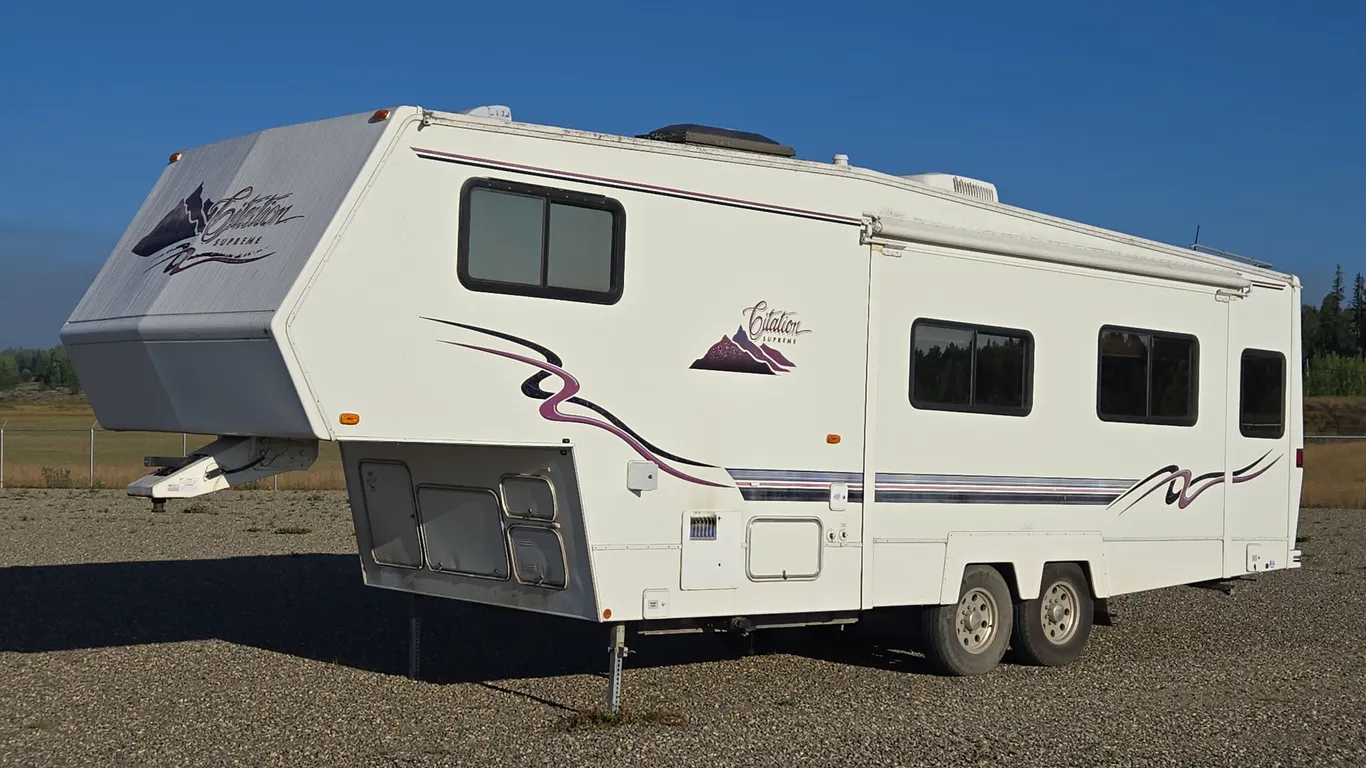 1998 General Coach Citation Travel Trailer
