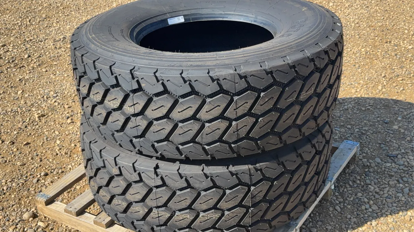 QTY of (2) Boto 385/65R22.5 Truck Tires Unused