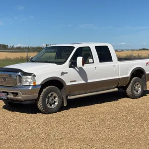 2003 Ford F350 Super Duty King Ranch Crew Cab Pickup