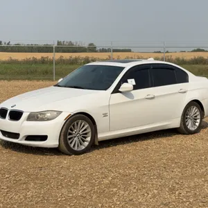 2010 BMW 328i xDrive 4 Door Sedan