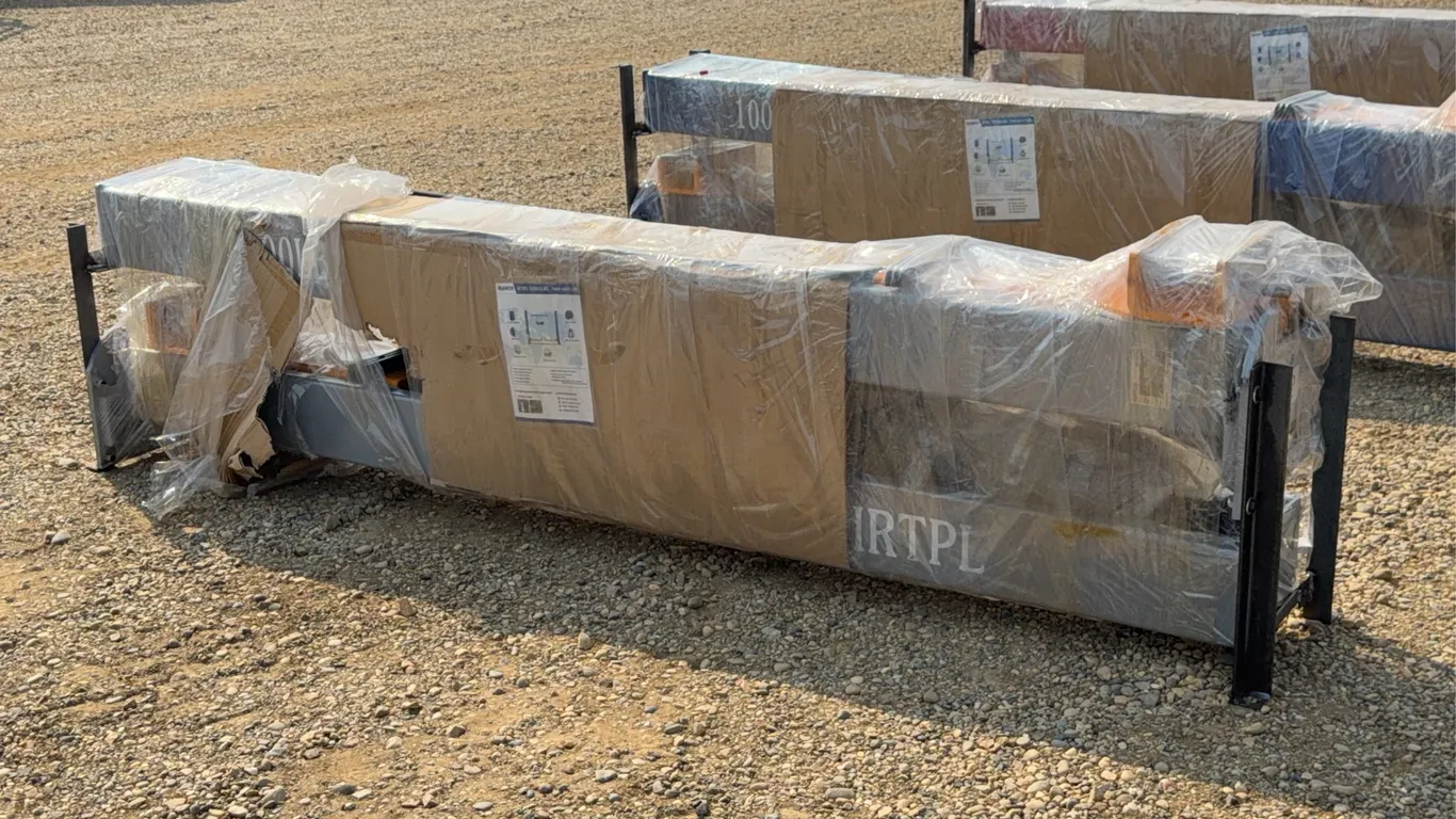 IRTPL 10,000LBS Two-post Lift Unused
