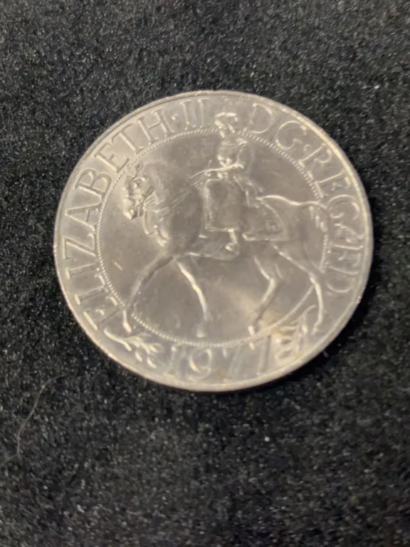 1977 Elizabeth II Silver Jubilee Crown Coin